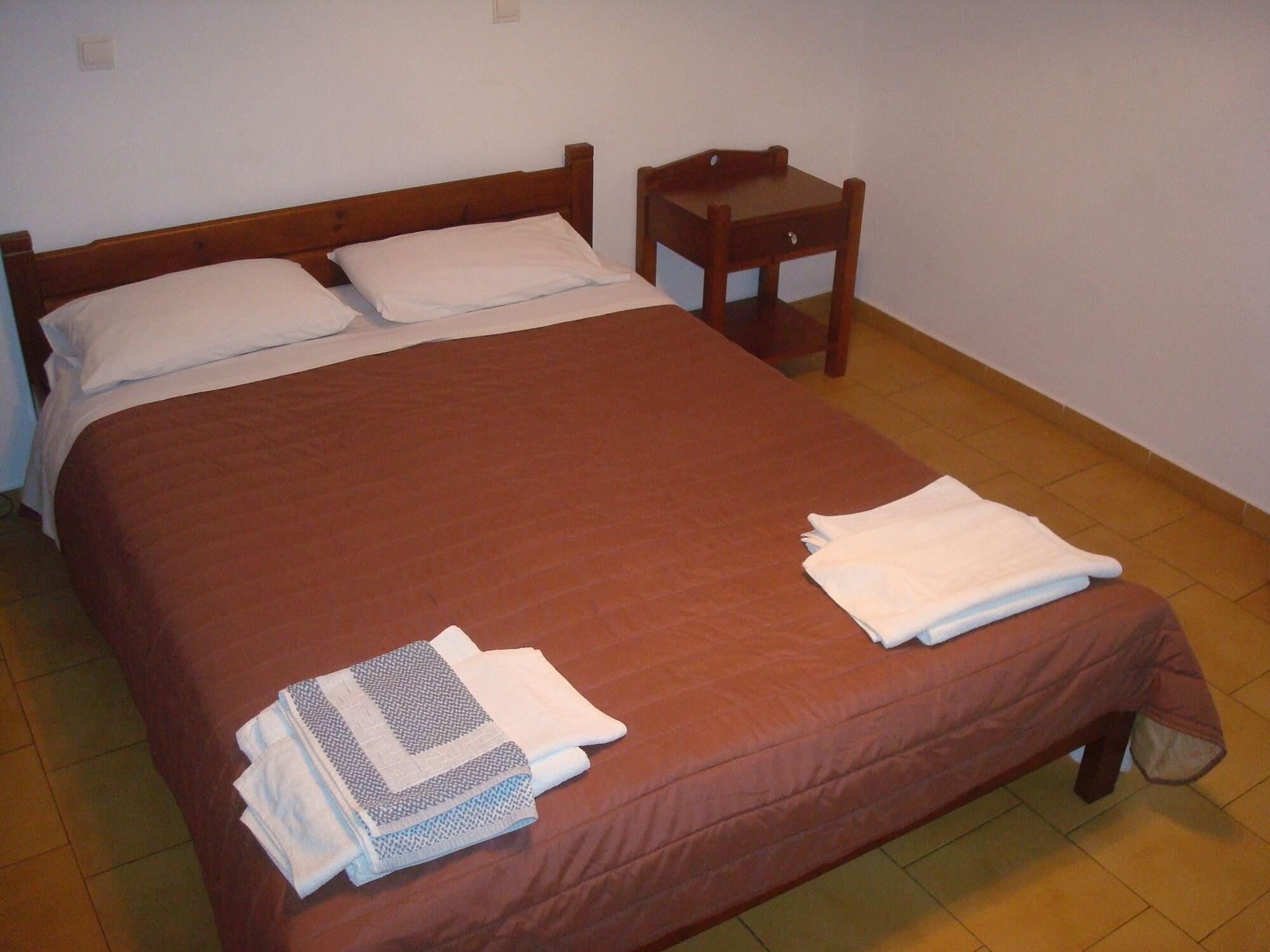 Hotel Aghas Paleochora Buitenkant foto